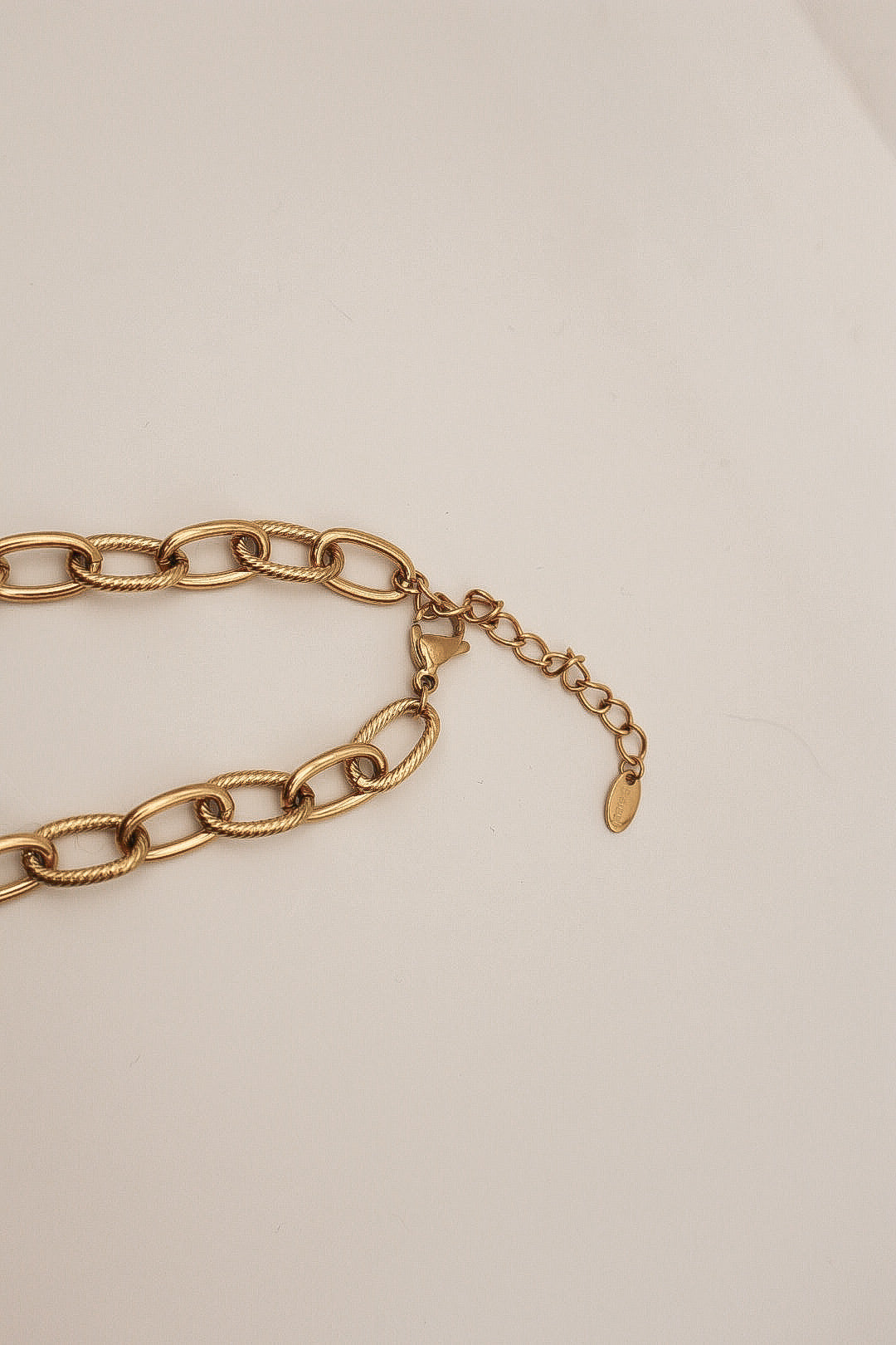 Loren Necklace