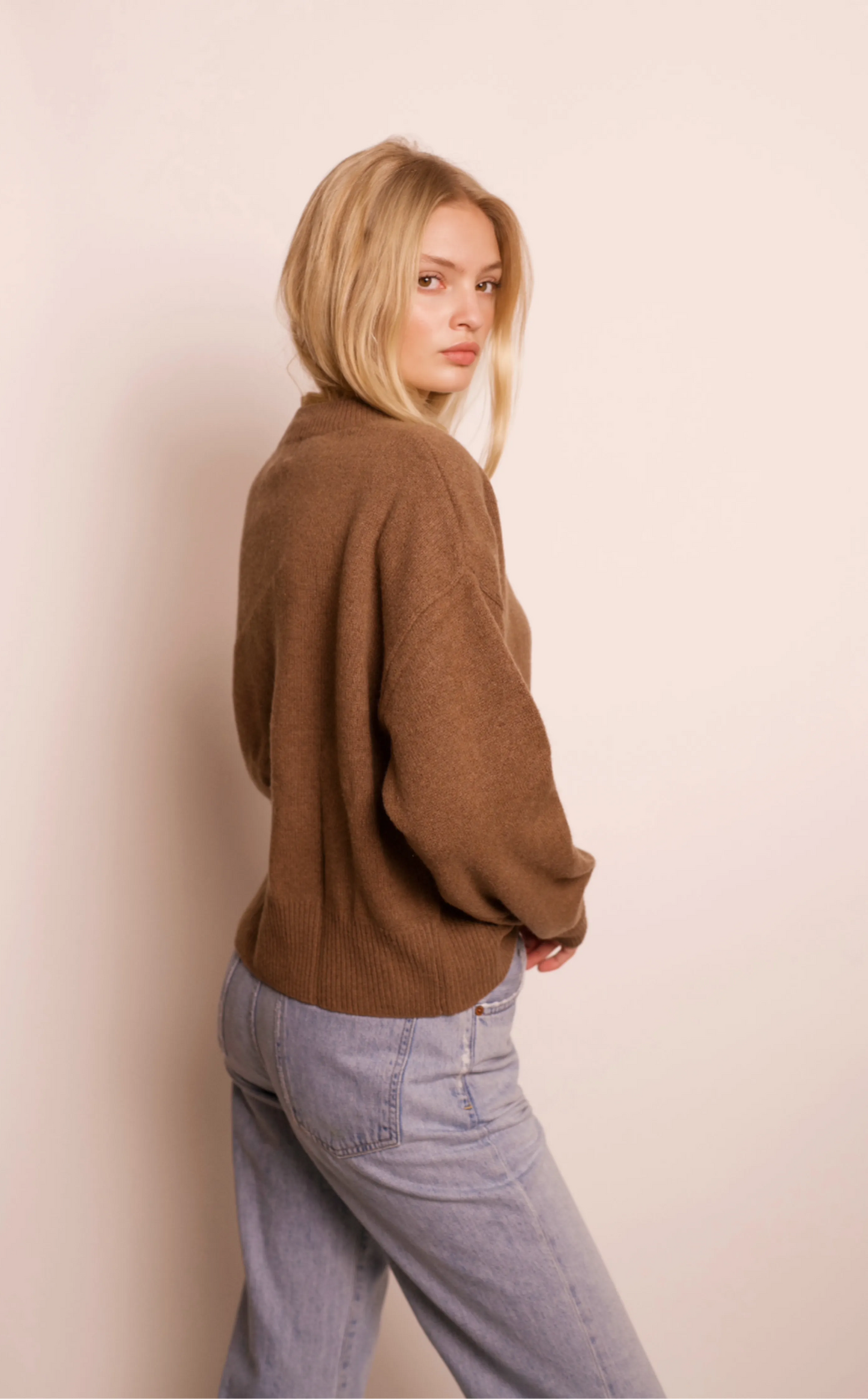 Vivienne Acorn Cardigan