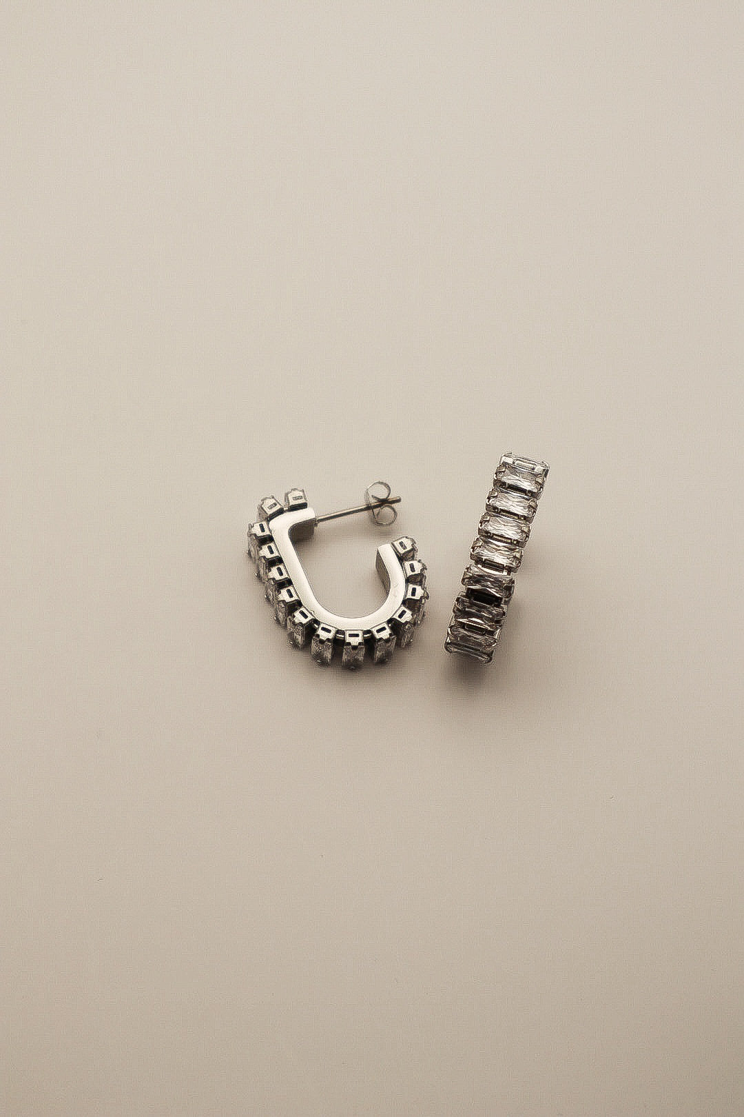 Silver Monroe Baguette Earring