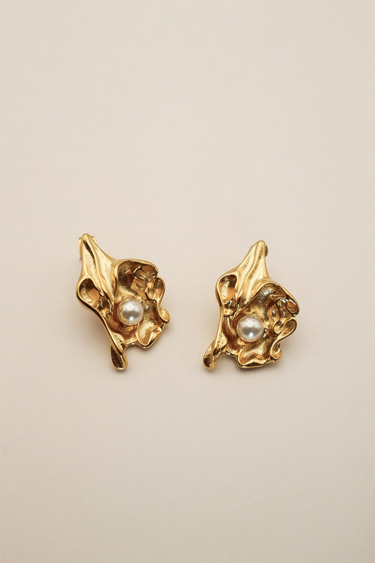 Giselle Earring