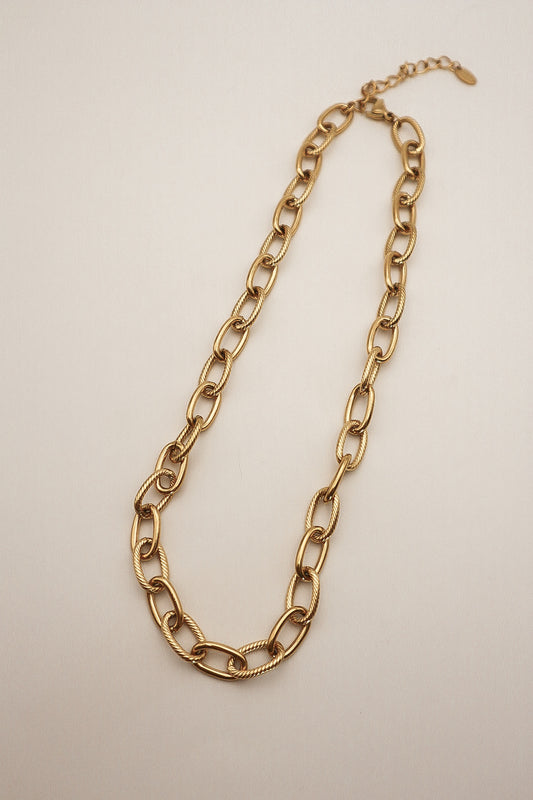Loren Necklace
