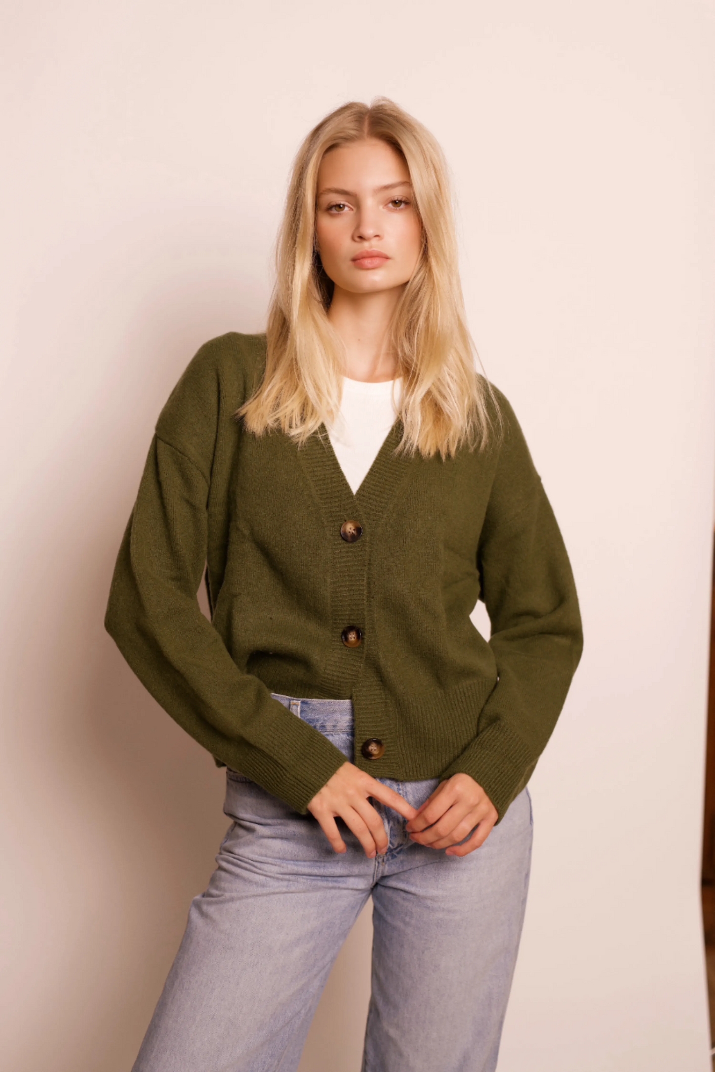 Vivienne Grove Cardigan